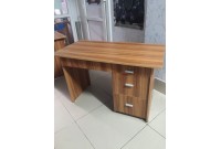 THANH LÝ BÀN LÀM VIỆC 4 HỘC 120x60